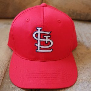 Red St Louis Cardinals Snapback Hat